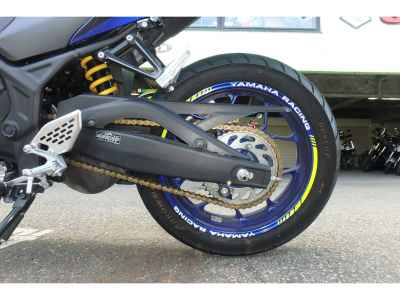 Yamaha YZF-R25 2015