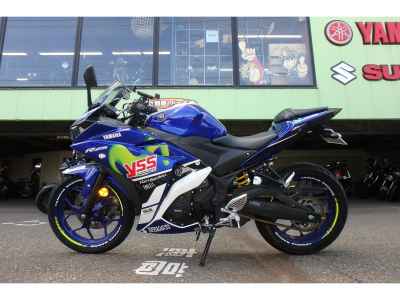Yamaha YZF-R25 2015