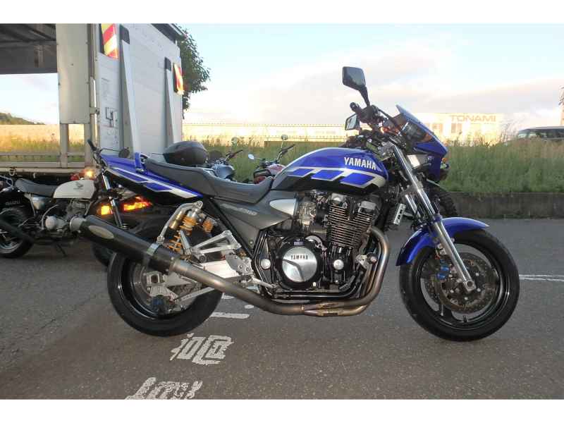 Yamaha XJR1300 2000