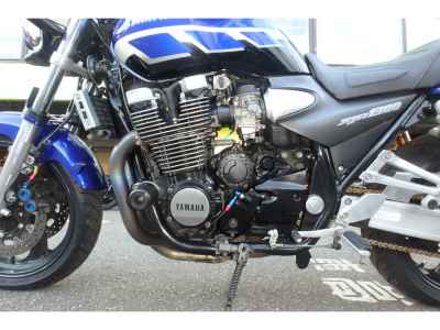 Yamaha XJR1300 2000