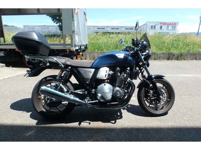 Honda CB1100 2022