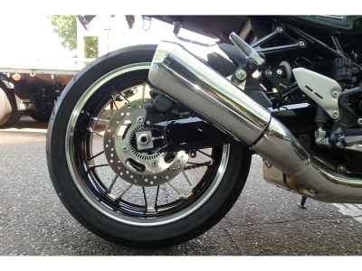 Kawasaki Z900RS 2023