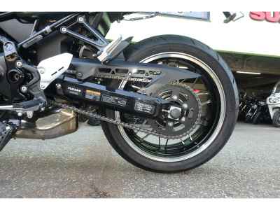 Kawasaki Z900RS 2023