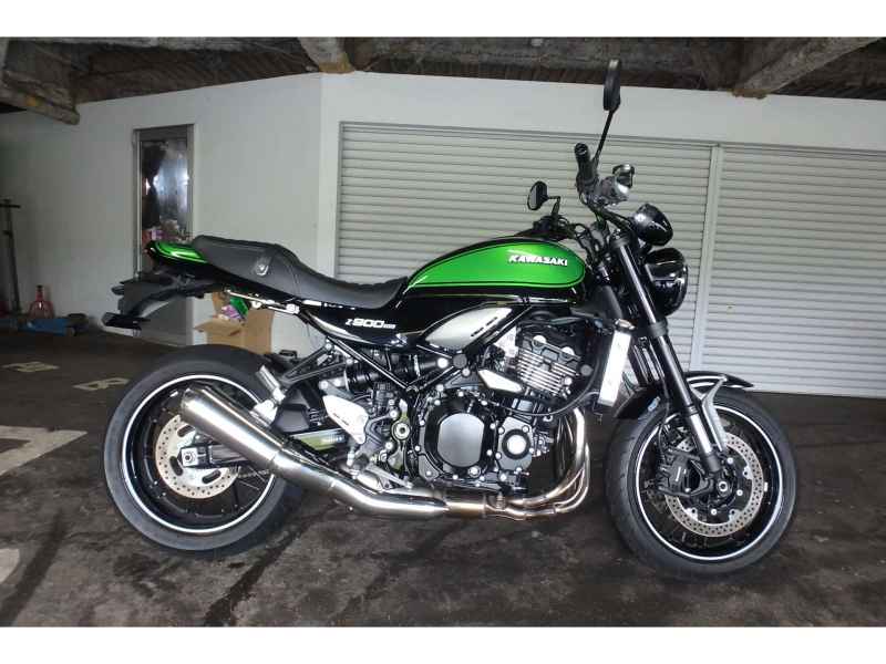 Kawasaki Z900RS 2025