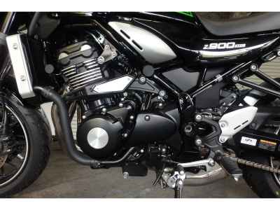 Kawasaki Z900RS 2025