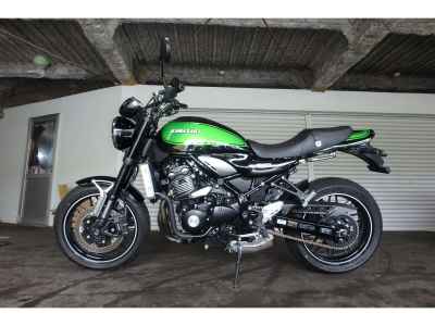 Kawasaki Z900RS 2025