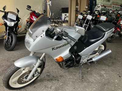 Kawasaki GPZ250R 1986