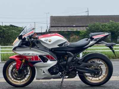Yamaha YZF-R7 2022