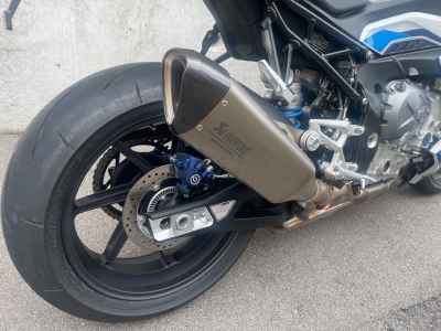 BMW M1000R 2024