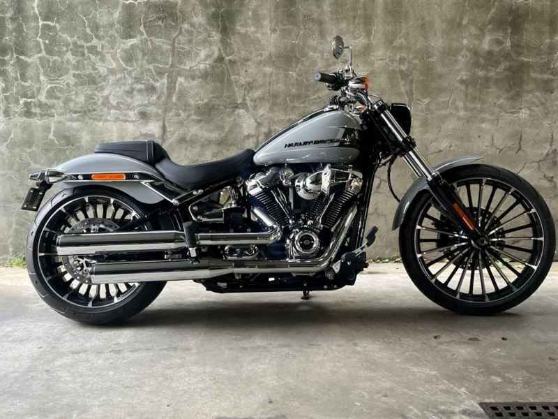 Harley-Davidson Breakout FXBR117 2025