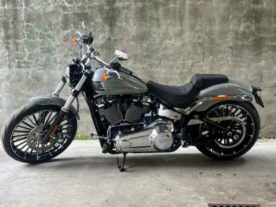 Harley-Davidson Breakout FXBR117 2025