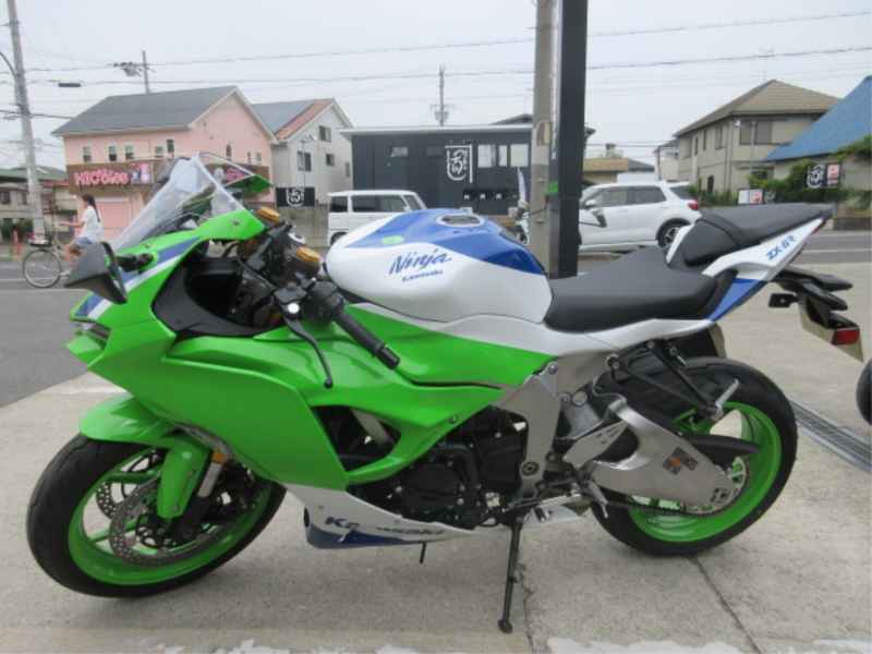Kawasaki Ninja ZX-6R 2024