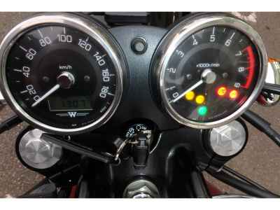 Kawasaki W800 2022