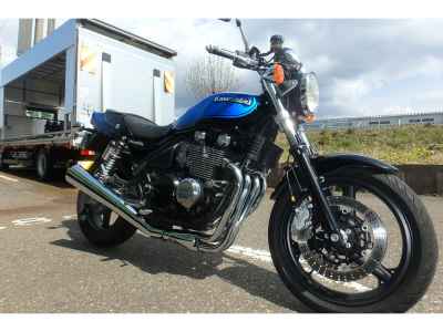 Kawasaki Zephyr 400 2009