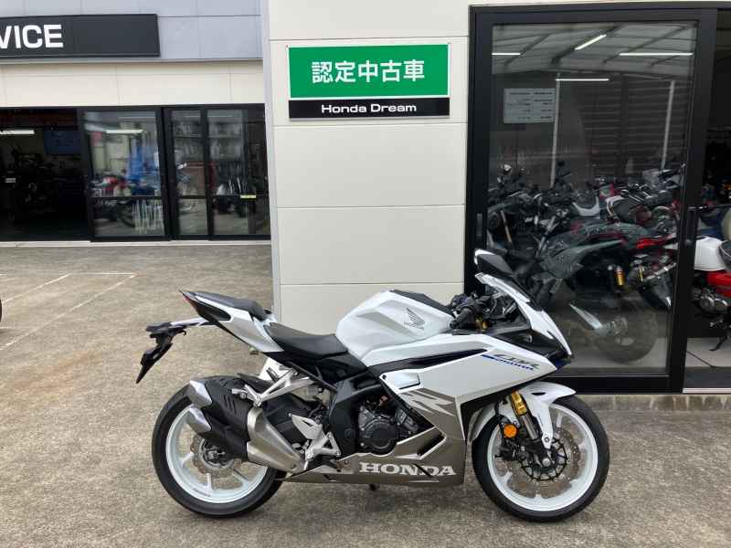 Honda CBR250RR 2023