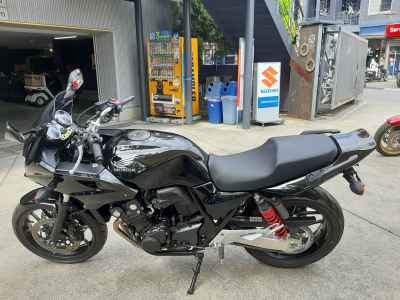 Honda CB400SFV 2020