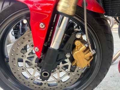 Triumph Street Triple 2011