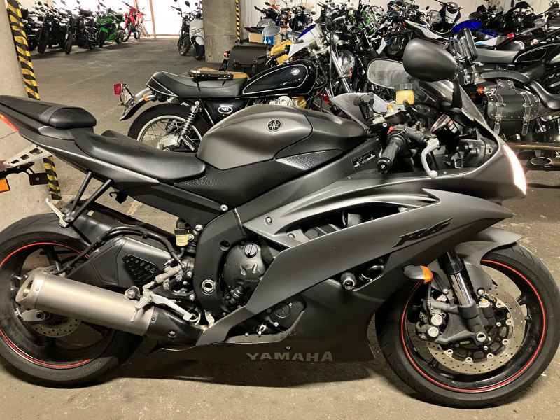 Yamaha YZF-R6 2021