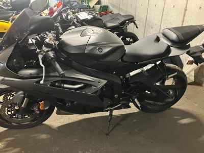 Yamaha YZF-R6 2021