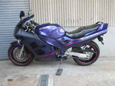 Suzuki RF900R 1995