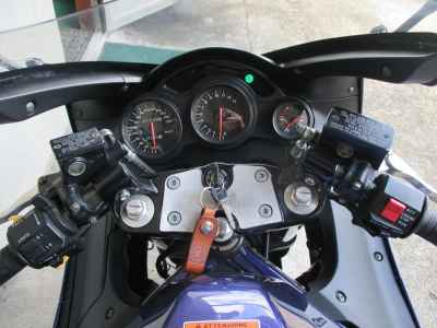 Suzuki RF900R 1995