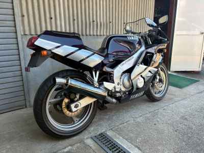 Yamaha FZR250R 1989