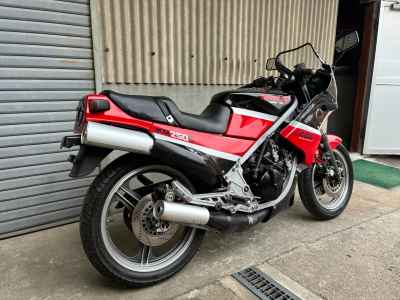 Kawasaki KR250S 1985