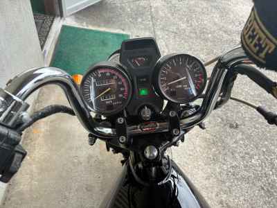 Suzuki GSX400F 2009