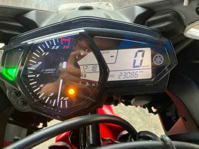 Yamaha YZF-R25 2016