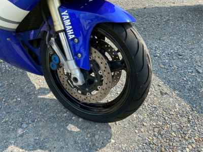 Yamaha YZF-R1 2000