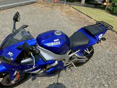 Yamaha YZF-R1 2000