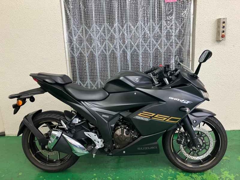 Suzuki Gixxer 250SF 2021