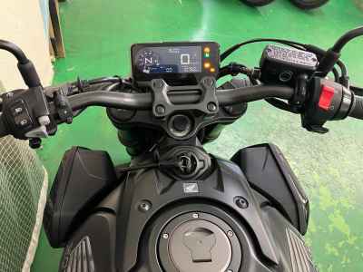 Honda CB650R 2023