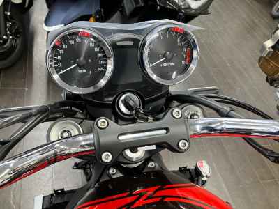 Kawasaki Z900RS 2022