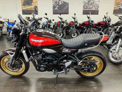 Kawasaki Z900RS 2022