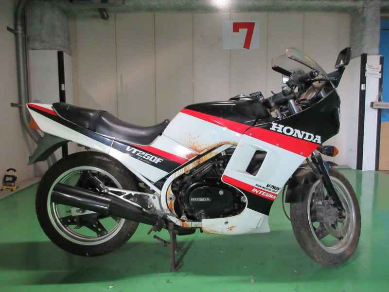 Honda VT250F Xelvis 1984