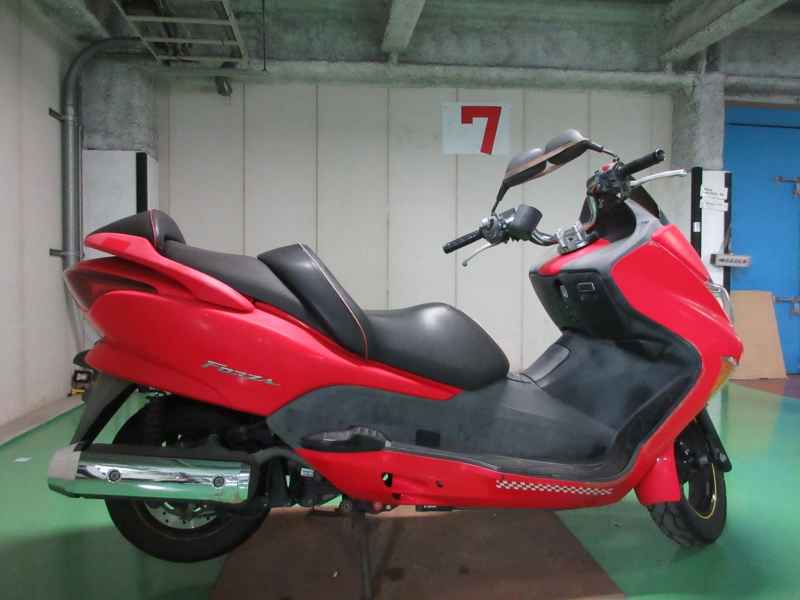 Honda Forza 2005