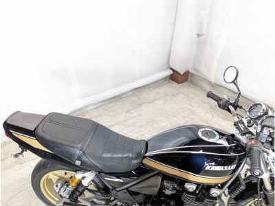 Kawasaki Zephyr 400 2009