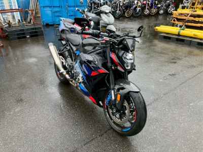 BMW M1000R 2023
