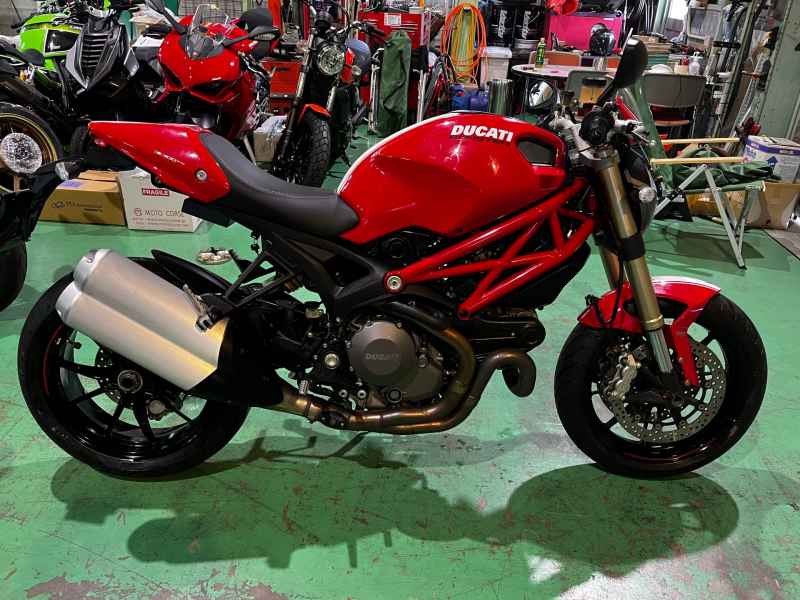 Ducati Monster 1100 2012