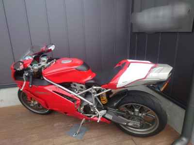 Ducati 999 2004