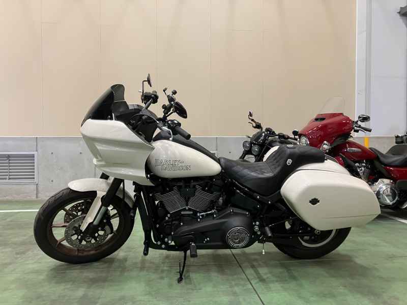 Harley-Davidson FXLRST 2023