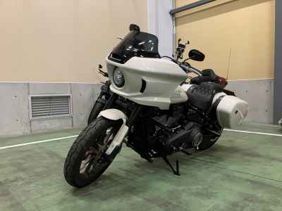 Harley-Davidson FXLRST 2023