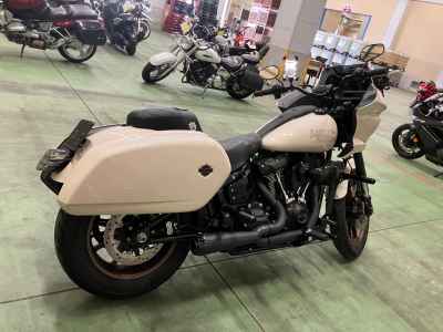 Harley-Davidson FXLRST 2023