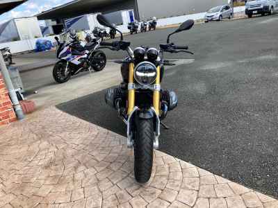 BMW R nineT 2024
