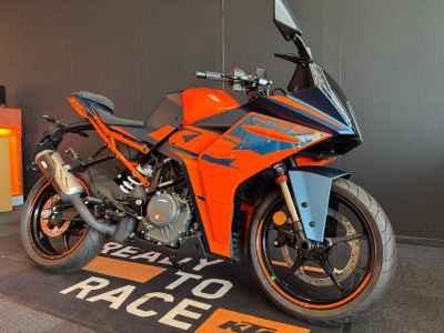 KTM RC 390 2024