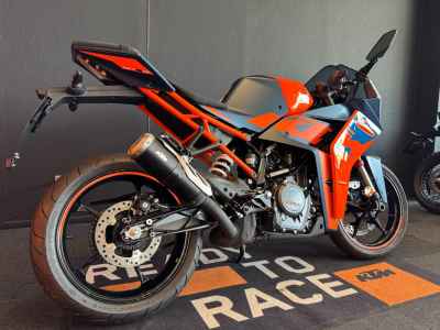 KTM RC 390 2024
