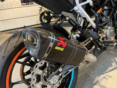 KTM 390 Duke 2024