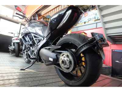 Ducati Diavel 2011
