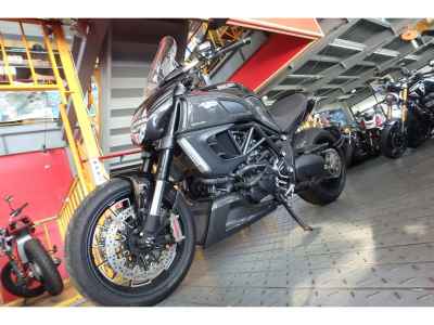 Ducati Diavel 2011